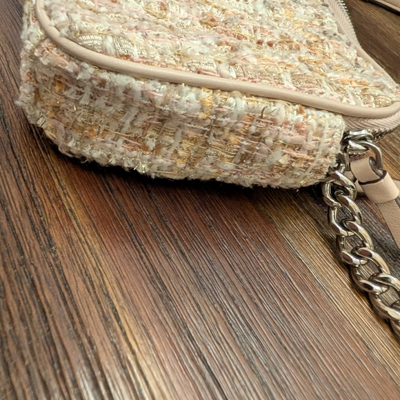 Kate Spade Beige Tweed Wristlet